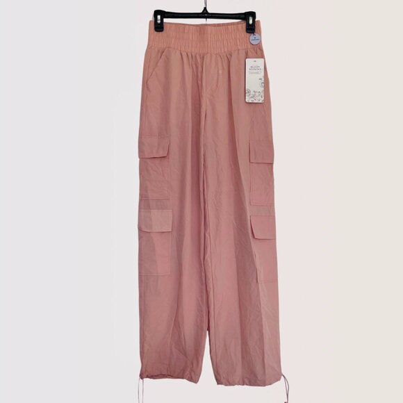 Bloom Seasons | Pink jogger cargo pants smocked high rise waist | Size M | NWT - Picture 1 of 7